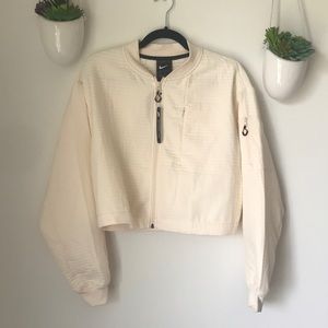 Nike Repel Cropped Jacket NWT